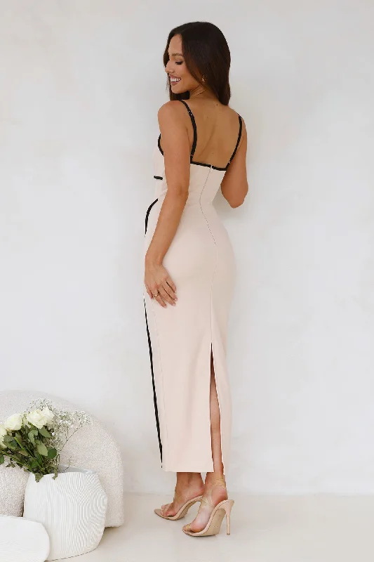 Elite Touch Maxi Dress Beige